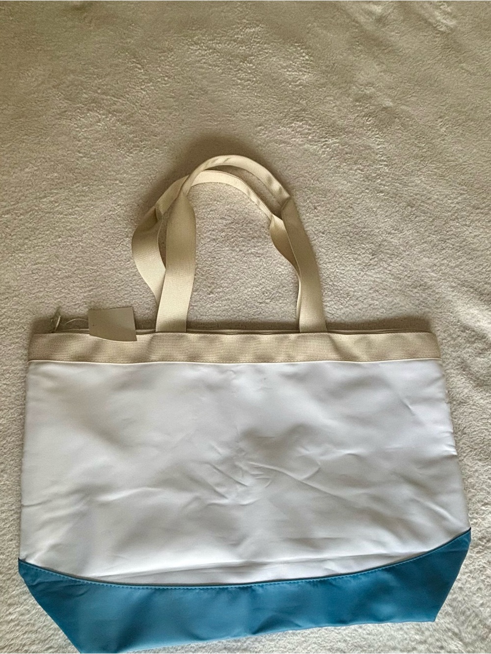 Castaway Club White & Blue water resistant with zipper tote - Picture 2 of 3